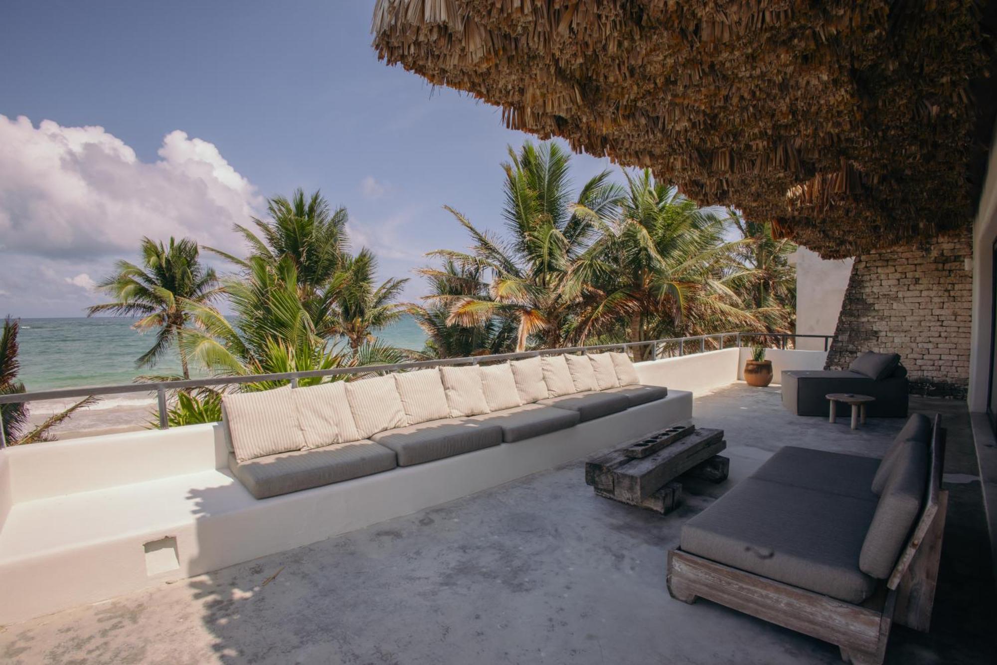 Chiringuito Hotel